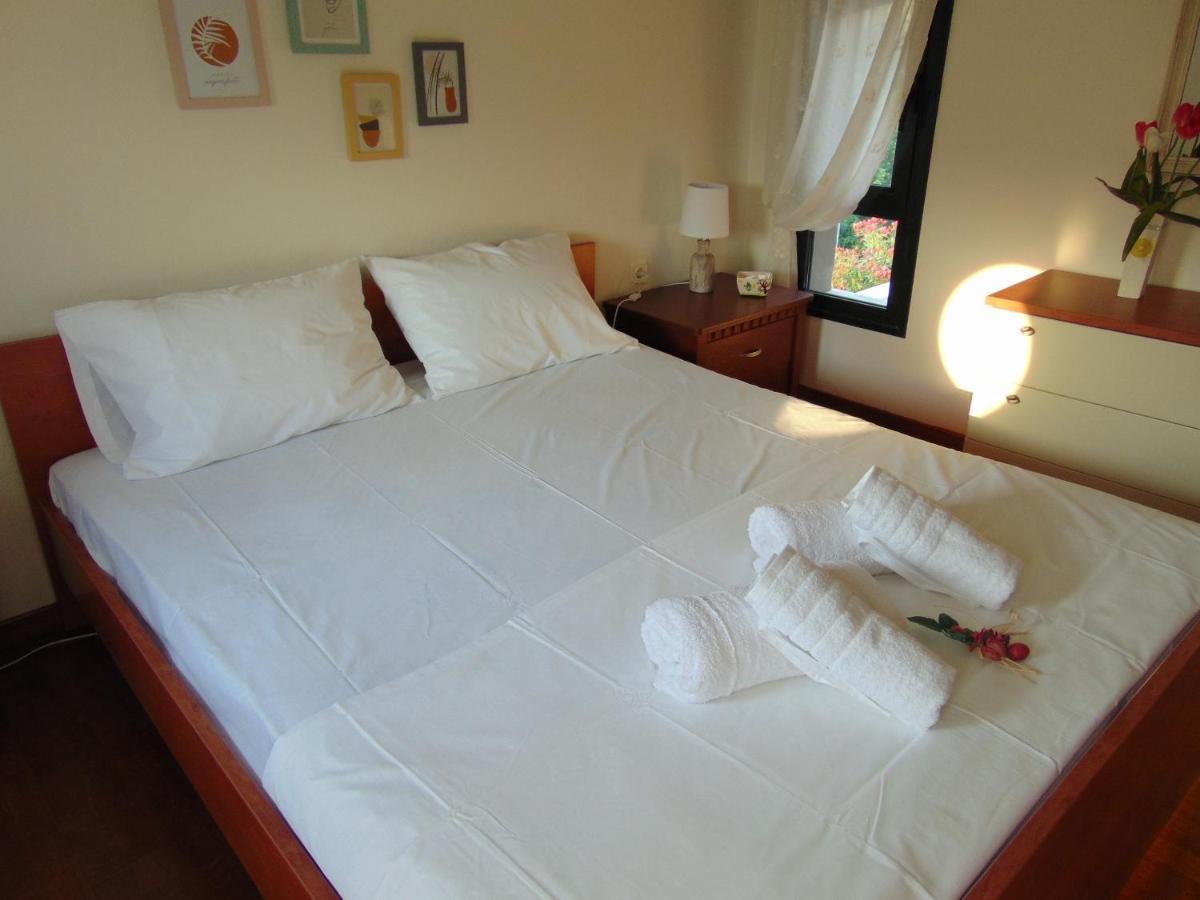 Crystal Bay Appartement PalaiónTsiflíkion Buitenkant foto