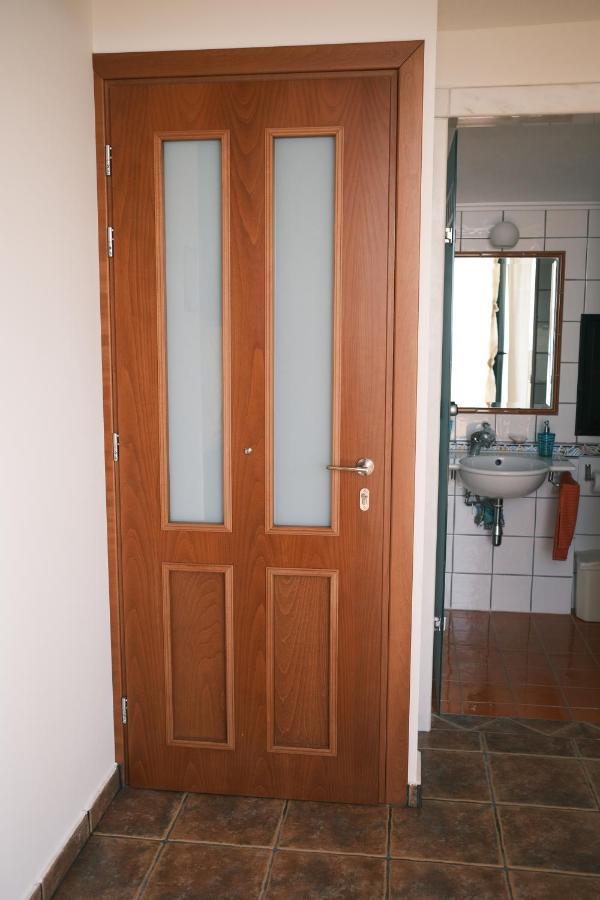Crystal Bay Appartement PalaiónTsiflíkion Buitenkant foto