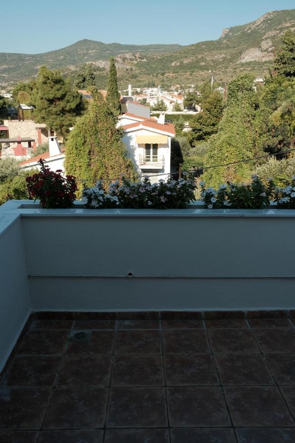 Crystal Bay Appartement PalaiónTsiflíkion Buitenkant foto